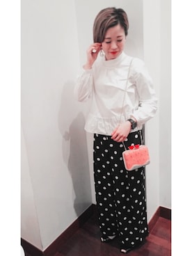 「NIXON（ニクソン）のアイテム」を使った、24さん（レディース・160cm）の冬コーディネート