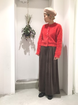 「金髪ショート」｜「アイテム（ハンチング/ベレー帽）」を使った、24さん（レディース・160cm）の秋コーディネート
