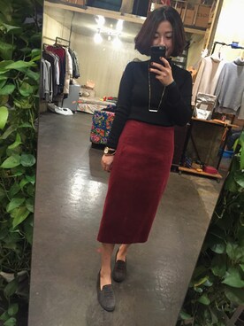 「STUART WEITZMAN（スチュアートワイツマン）のアイテム（モカシン/デッキシューズ）」を使った、王桃桃儿さん（レディース・155cm）の冬コーディネート