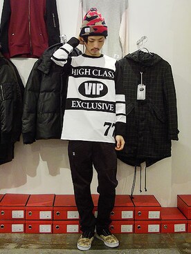 「JOYRICH」｜「アイテム（ニットキャップ/ビーニー）」を使った、Reggieさん（メンズ・172cm）の冬コーディネート