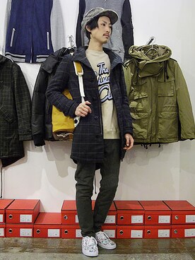「JOYRICH」｜「アイテム（ブルゾン）」を使った、Reggieさん（メンズ・172cm）の冬コーディネート