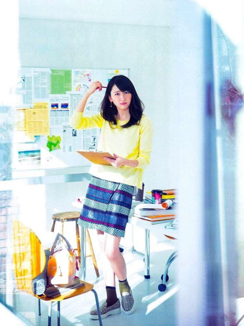「新垣結衣」｜「？のアイテム（トップス、イエロー系）」を使った、chihoさん（レディース・161cm）の夏コーディネートの1枚目の写真