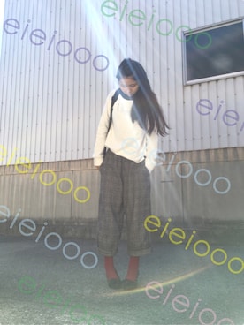 「ロングヘア」｜「アイテム（スラックス）」を使った、Eiさん（レディース・160cm）の春コーディネート