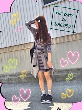 「ロングヘア」｜「アイテム（アナログ腕時計）」を使った、Eiさん（レディース・160cm）の春コーディネート
