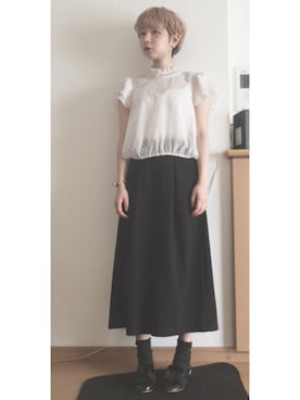 「アイテム（バングル/リストバンド）」を使った、林﨑咲良さん（レディース・153cm・10代）の夏コーディネート