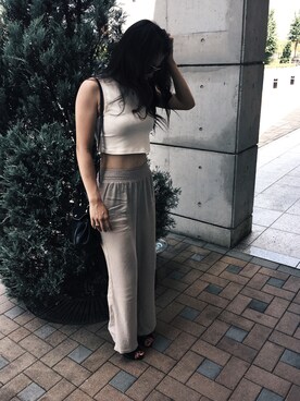 「FOREVER 21（フォーエバー トゥエンティーワン）のアイテム（パンツ、ベージュ系）」を使った、Kayさん（レディース・152cm）の夏コーディネート