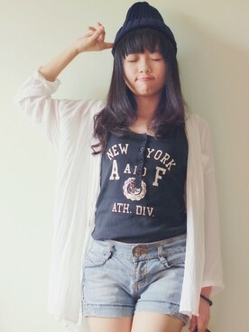 Ekee靖仪さんのコーディネート