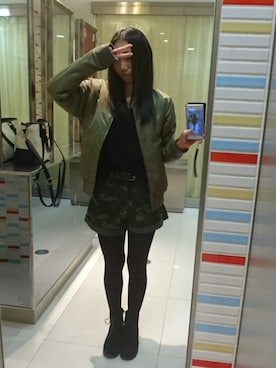 「CECIL McBEE（セシルマクビー）のアイテム（ミリタリージャケット）」を使った、yayoさん（レディース・153cm）の秋コーディネート