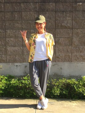 Emika Abeさん（レディース・162cm）の春コーディネート