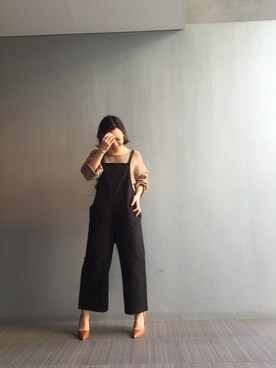 「TODAYFUL（トゥデイフル）のアイテム（サロペット/オーバーオール）」を使った、ERINA  TAMOTSUさん（レディース・153cm）の冬コーディネート