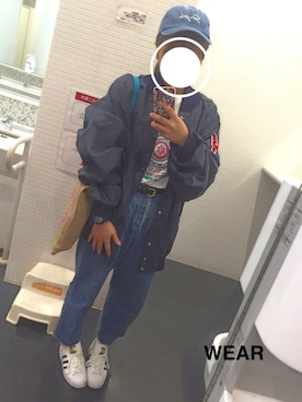 「切りっぱなし」｜「アイテム（アナログ腕時計）」を使った、momoさん（レディース・160cm）の春コーディネート