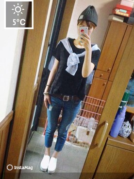 「earth music&ecology（アースミュージックアンドエコロジー）のアイテム（Tシャツ/カットソー、ブラック系）」を使った、まる○さん（レディース・168cm）の夏コーディネート