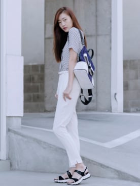 「CHARLES & KEITH（チャールズ & キース）のアイテム（その他）」を使った、CHARLES & KEITHさん（レディース・170cm）の夏コーディネート