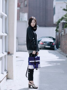 「CHARLES & KEITH（チャールズ & キース）のアイテム（その他）」を使った、CHARLES & KEITHさん（レディース・170cm）の夏コーディネート