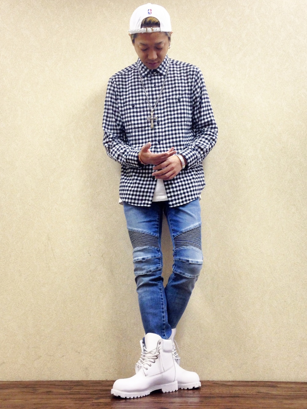 tousunonstyle72 BALMAINのデニムパンツを使ったコーディネート