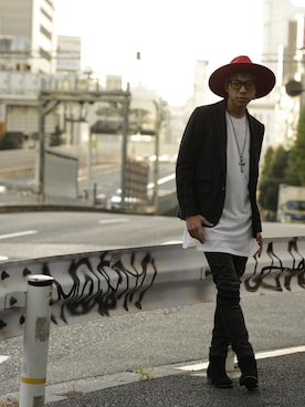 「ツバ広ハット」｜ともじさん（メンズ・177cm）の秋コーディネート