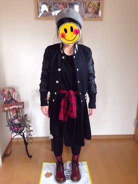 「JEANASIS（ジーナシス）のアイテム（スタジャン）」を使った、rinさん（レディース・155cm）の冬コーディネート