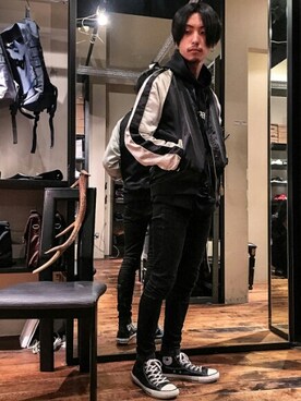 「GGD（ジージーディー）のアイテム（スタジャン）」を使った、GGD町田店さん（メンズ・172cm）の秋コーディネート