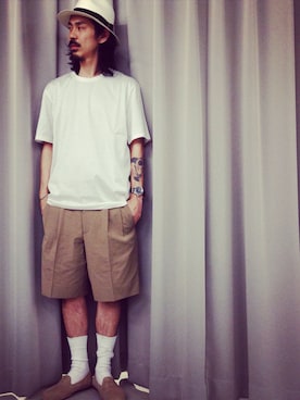 「umit benan（ウミットベナン）のアイテム（パンツ）」を使った、TAKUMA FUJIMOTO さん（メンズ・175cm）の夏コーディネート