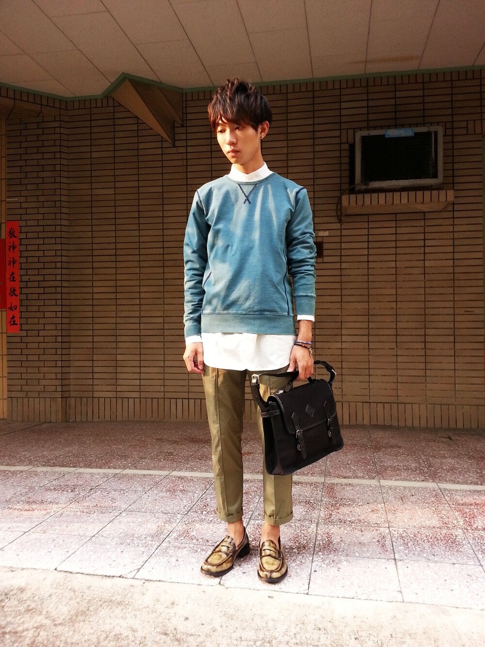 「plain-meの中摺九分Easy Pants（その他パンツ、グリーン系）」を使った、plain-me_tnさん（メンズ・175cm）の夏コーディネートの1枚目の写真