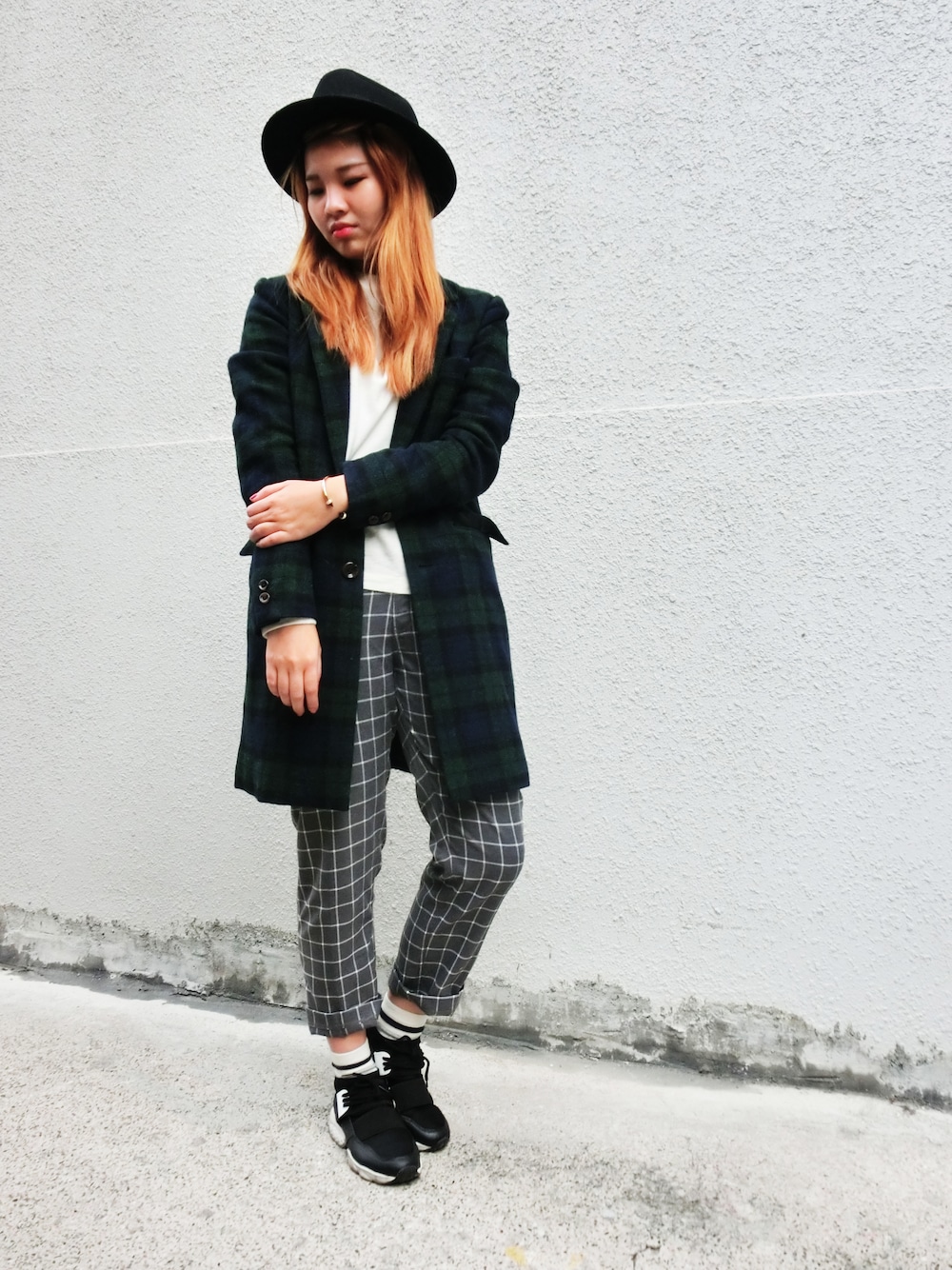 「Y-3、girl、plain-me」｜「Audienceの格紋TWEED羊毛Chester coat（その他、その他）」を使った、plain-me_tnさん（レディース・164cm）の冬コーディネートの1枚目の写真