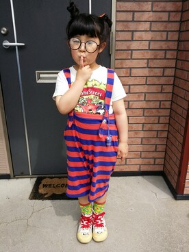 「One deux boo（ワンドゥーブー）のアイテム（つなぎ/オールインワン）」を使った、KOYUKIさん（キッズ・110cm）の春コーディネート
