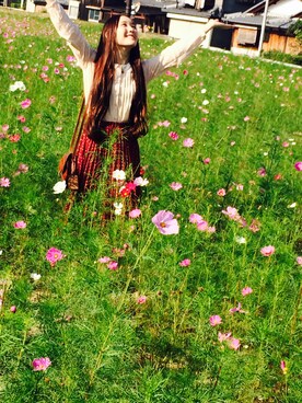 西 彩さんのコーディネート