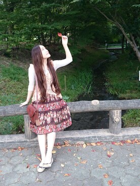 西 彩さんのコーディネート