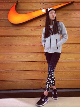 「AIR MAX」｜「アイテム（スタジャン）」を使った、力魚❤️さん（レディース・168cm）の春コーディネート
