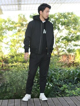 「tk.TAKEO KIKUCHI（ティーケータケオキクチ）のアイテム（MA-1）」を使った、KISHIさん（メンズ・174cm）の秋コーディネート