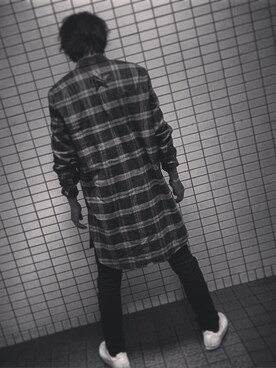 「アイテム（バングル/リストバンド）」を使った、しゅーしさん（メンズ・177cm・10代）の冬コーディネート