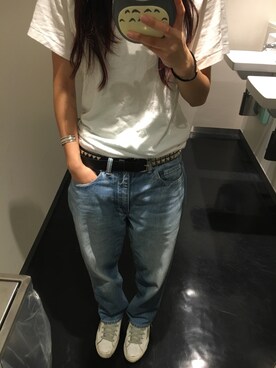 「HANES（ヘインズ）のアイテム（Tシャツ/カットソー、ホワイト系）」を使った、あさんがーさん（レディース）の春コーディネート