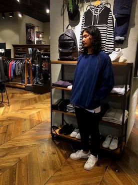 「DIESEL（ディーゼル）のアイテム（スウェット、ブルー系）」を使った、Yamadamotoki1さん（メンズ・177cm）の秋コーディネート