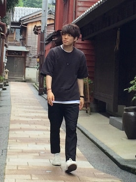 「ADAM ET ROPE'（アダムエロペ）のアイテム（アクセサリー）」を使った、UIさん（メンズ・174cm）の夏コーディネート