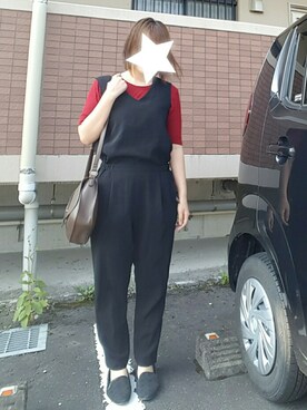 「ニットカーディガン」｜「アイテム（つなぎ/オールインワン）」を使った、るりさん（レディース・155cm）の秋コーディネート