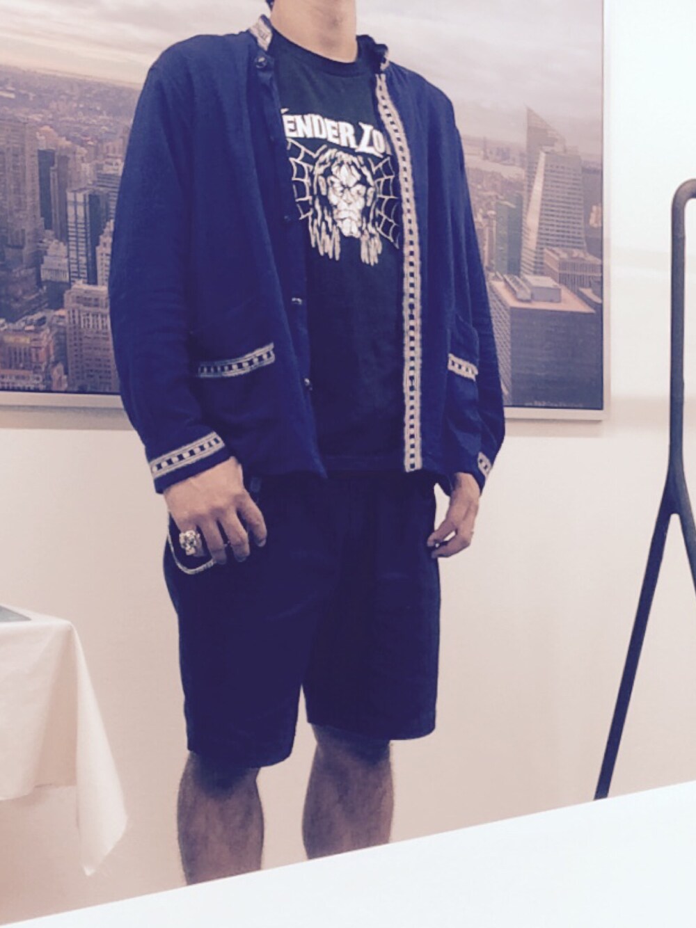 「TENDERLOIN」｜「TENDERLOINのアイテム（シャツ/ブラウス、ブルー系）」を使った、TECHさん（メンズ・185cm）の夏コーディネートの1枚目の写真
