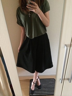 「GU（ジーユー）の（GU）イージードレープポンチガウチョパンツ（パンツ、ブラック系）」を使った、riiiさん（レディース・157cm）の秋コーディネート