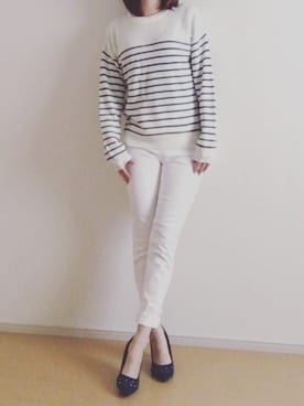 「しまむら（シマムラ）のアイテム（ニット/セーター、ホワイト系）」を使った、riiiさん（レディース・157cm）の春コーディネート