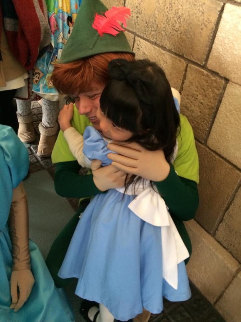 「ディズニー、ピーターパン、アリス、ハロウィン、WEAR HALLOWEEN 2015」｜「Disneyのアイテム（ワンピース、ブルー系）」を使った、yudukissさん（キッズ・110cm）の春コーディネートの1枚目の写真