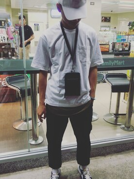 「OVERKILL inc.（オーバーキル）のアイテム（キャップ）」を使った、voyagebさん（メンズ・172cm）の春コーディネート