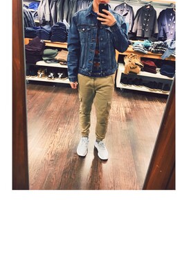 「GAP（ギャップ）のアイテム（デニムジャケット、ブルー系）」を使った、m2さん（メンズ・173cm）の冬コーディネート