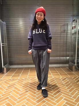 「blue」｜「アイテム（スウェット）」を使った、マミッコさん（レディース・152cm）の春コーディネート