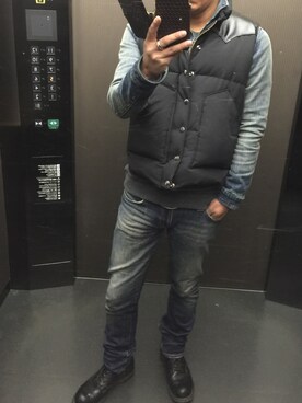 「Audience（オーディエンス）のアイテム（デニムジャケット）」を使った、Takashi Okunoさん（メンズ・170cm）の冬コーディネート