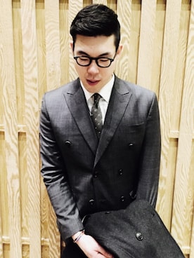 Kinam Kimさんのコーディネート