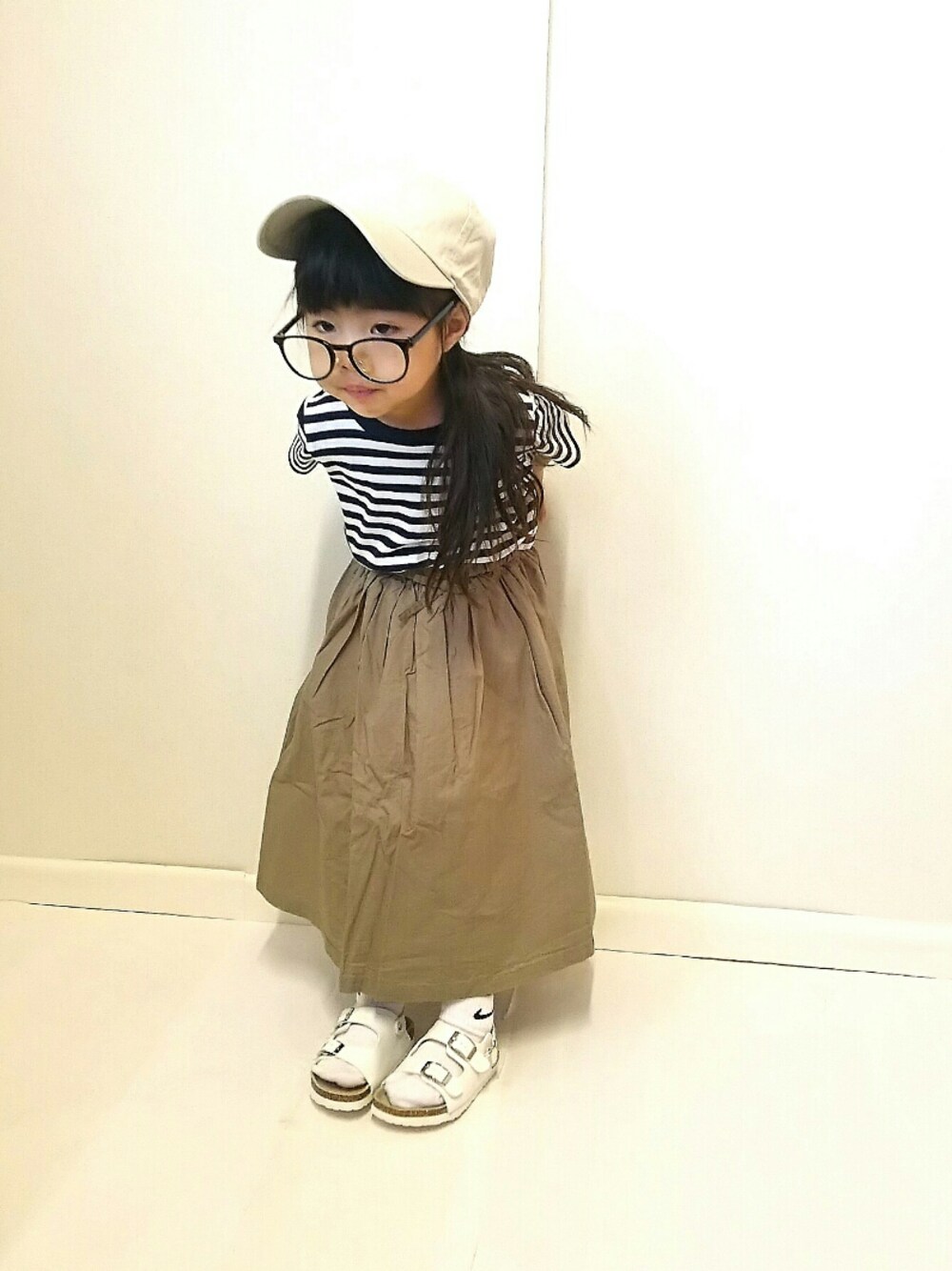 「ドラフトKO、KOE、6月WEARボーダーファン感謝祭、マキシスカート、キャップ、キッズコーデ、kids、ボーダー」｜「B:MING by BEAMSのビーミング by ビームス / マキシスカート（スカート、グリーン系）」を使った、sakuさん（キッズ・100cm）の夏コーディネートの1枚目の写真