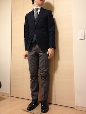 「アイテム（ネクタイ、シルバー系）」を使った、ROCKON！さん（メンズ・171cm）の冬コーディネート