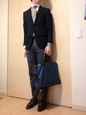 「アイテム（レッグウェア、ブルー系）」を使った、ROCKON！さん（メンズ・171cm）の春コーディネート