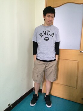 曾伯緯さんのコーディネート