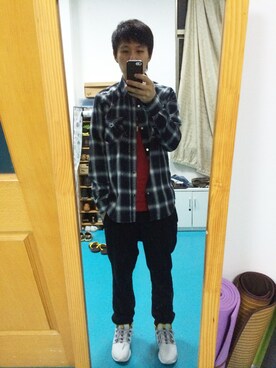 曾伯緯さんのコーディネート