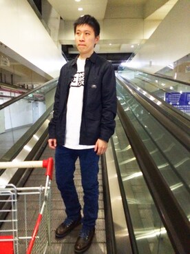 曾伯緯さんのコーディネート